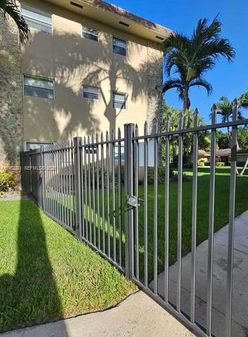 5100 NW 35th Street 101, Lauderdale Lakes, FL 33319