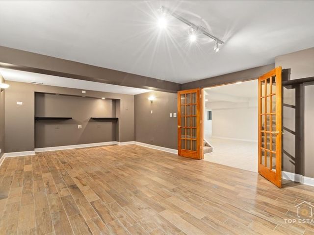 13124.W. Beaver Lake Common, Homer Glen, IL 60491