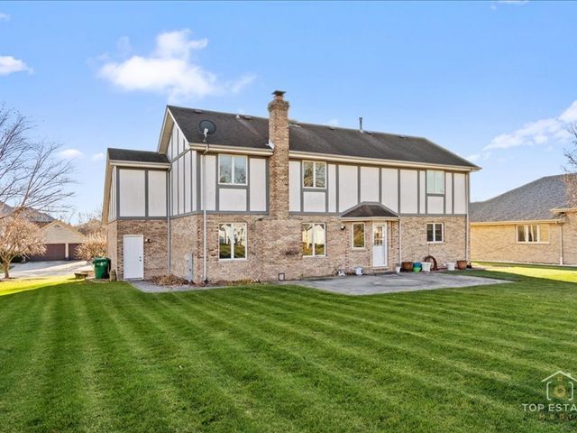 13124.W. Beaver Lake Common, Homer Glen, IL 60491