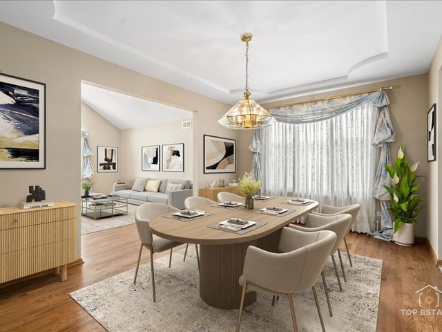 13124.W. Beaver Lake Common, Homer Glen, IL 60491