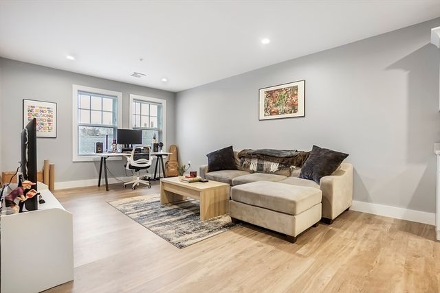 245 Bussey St 404, Dedham, MA 02026