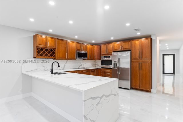 9080 NW 23rd St 0, Coral Springs, FL 33065