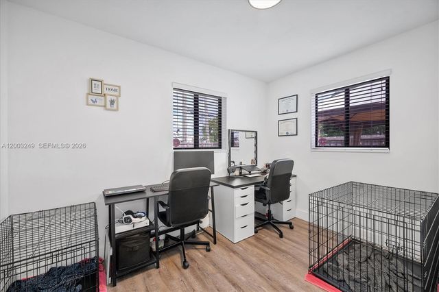 1530 N 69th Way, Hollywood, FL 33024