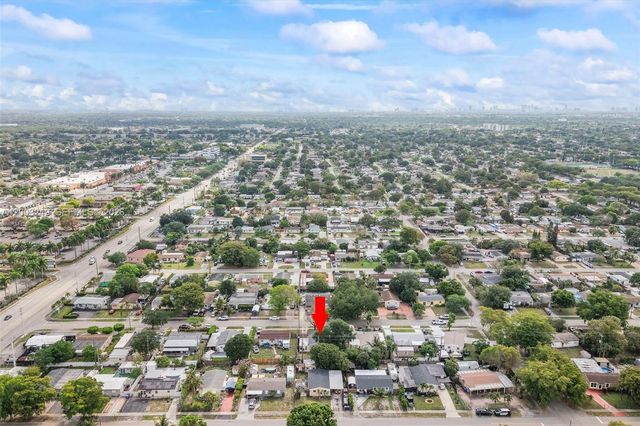 1530 N 69th Way, Hollywood, FL 33024