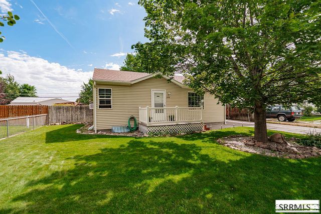 1058 Vine Avenue, Idaho Falls, ID 83402