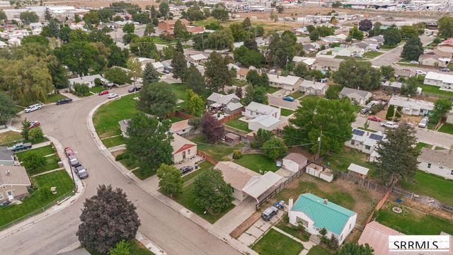 1058 Vine Avenue, Idaho Falls, ID 83402