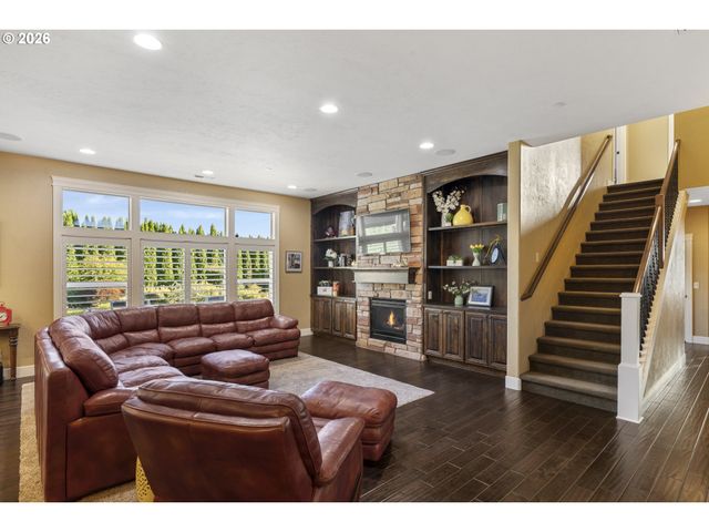 1301 S GREAT BLUE Rd, Ridgefield, WA 98642
