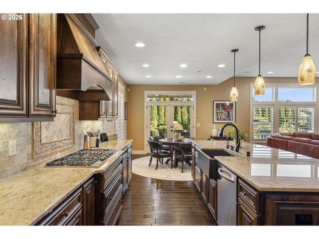 1301 S GREAT BLUE Rd, Ridgefield, WA 98642