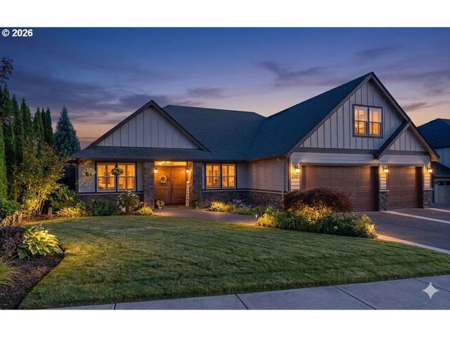 1301 S GREAT BLUE Rd, Ridgefield, WA 98642