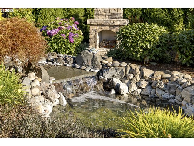 1301 S GREAT BLUE Rd, Ridgefield, WA 98642