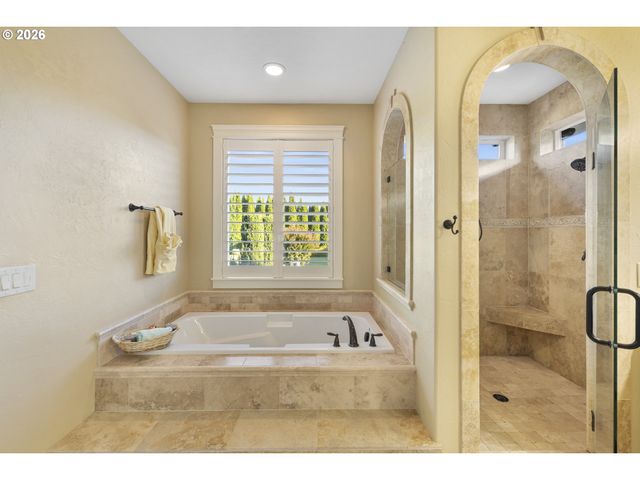 1301 S GREAT BLUE Rd, Ridgefield, WA 98642