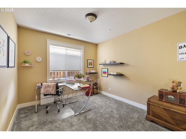 1301 S GREAT BLUE Rd, Ridgefield, WA 98642