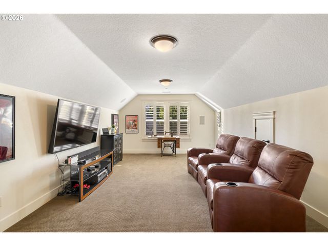 1301 S GREAT BLUE Rd, Ridgefield, WA 98642