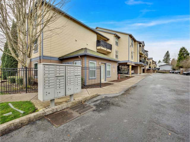 293 Se 162ND Ave 293, Portland, OR 97233