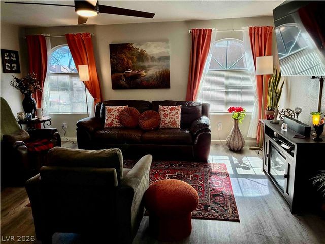 9325 West Desert Inn Road 173, Las Vegas, NV 89117