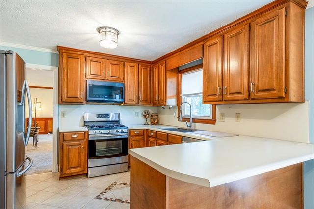 1276 Golf Link Drive, Stone Mountain, GA 30088