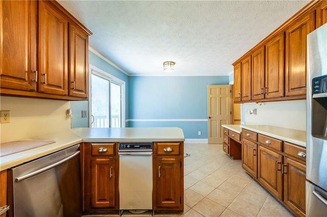 1276 Golf Link Drive, Stone Mountain, GA 30088