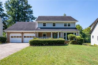 1276 Golf Link Drive, Stone Mountain, GA 30088