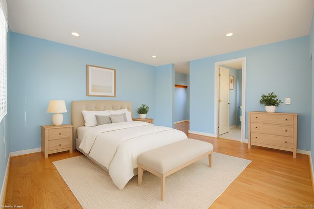 44 Simsbury Manor Drive, Simsbury, CT 06089