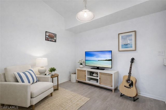 4645 Saint Croix LN 1335, Naples, FL 34109