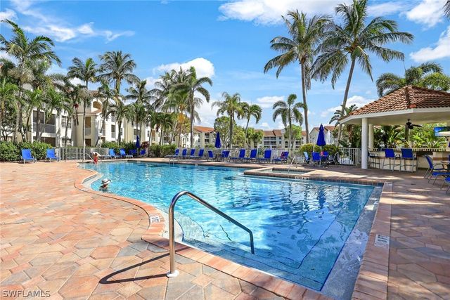 4645 Saint Croix LN 1335, Naples, FL 34109