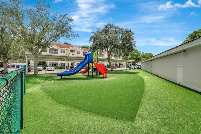 4645 Saint Croix LN 1335, Naples, FL 34109