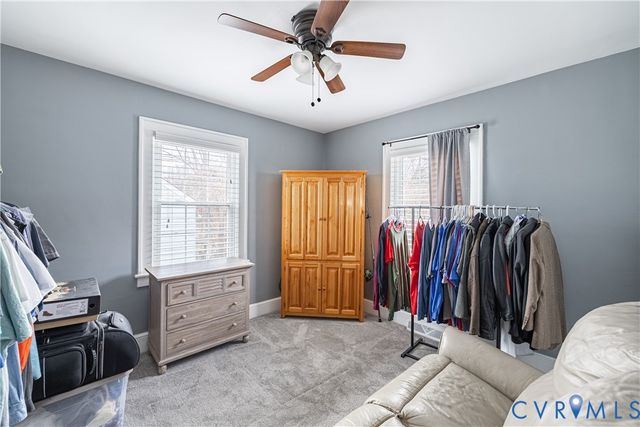 911 Floral Ave, Colonial Heights, VA 23834