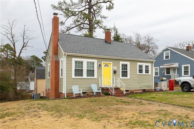 911 Floral Ave, Colonial Heights, VA 23834