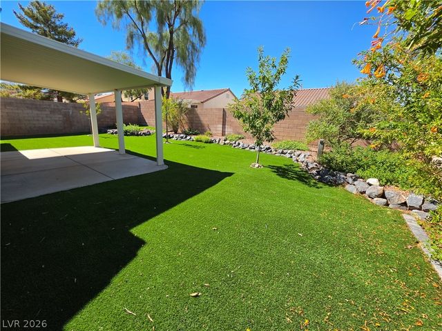 209 Opera House Street, Henderson, NV 89012