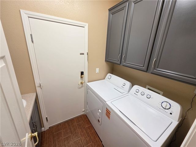 209 Opera House Street, Henderson, NV 89012