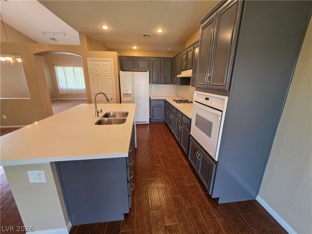 209 Opera House Street, Henderson, NV 89012