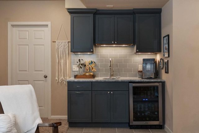 1 Matson Court, Mcfarland, WI 53558