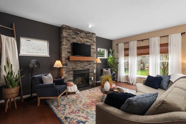 1 Matson Court, Mcfarland, WI 53558
