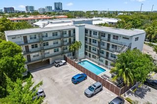 609 NE 13th Avenue 102, Fort Lauderdale, FL 33304
