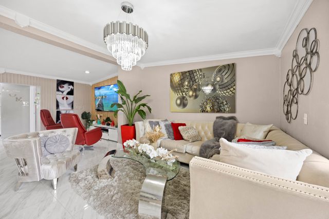 1895 Violet Avenue, West Palm Beach, FL 33415