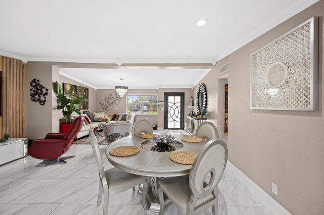 1895 Violet Avenue, West Palm Beach, FL 33415