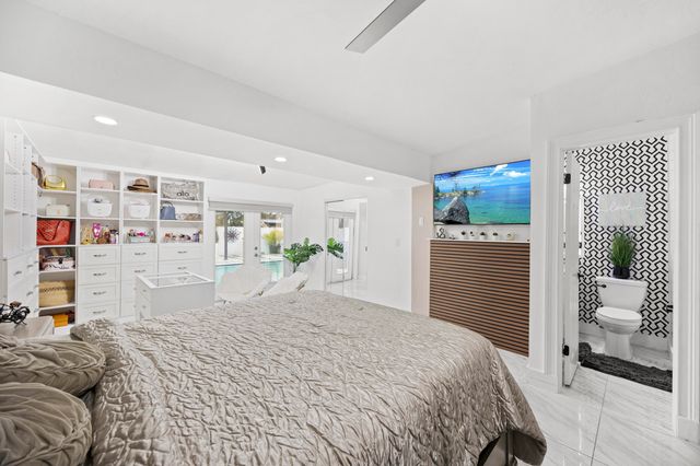 1895 Violet Avenue, West Palm Beach, FL 33415