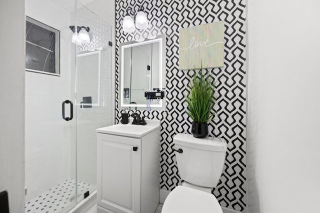 1895 Violet Avenue, West Palm Beach, FL 33415