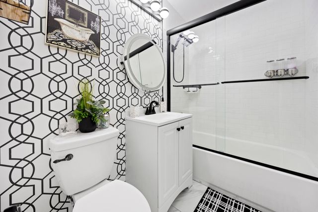 1895 Violet Avenue, West Palm Beach, FL 33415