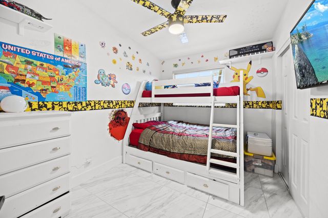 1895 Violet Avenue, West Palm Beach, FL 33415