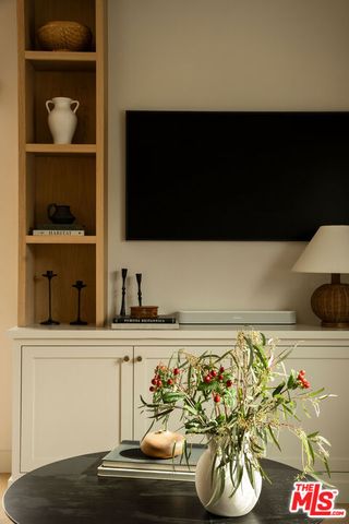 3010 Highview Avenue, Altadena, CA 91001