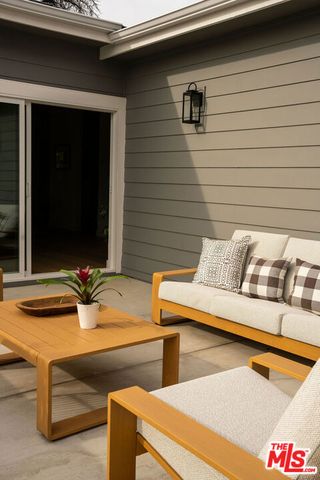 3010 Highview Avenue, Altadena, CA 91001