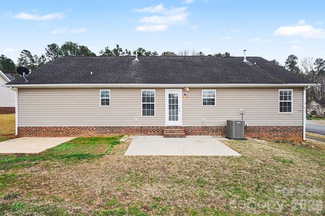 1124 Landen Chase Drive, Monroe, NC 28110