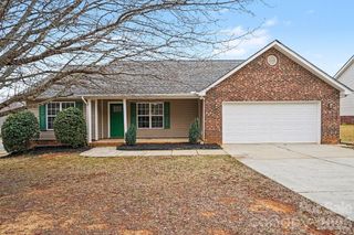 1124 Landen Chase Drive, Monroe, NC 28110