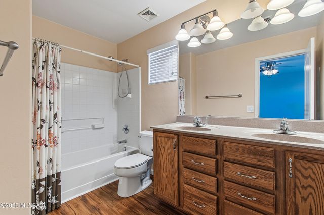 4853 E Orchard Grass Drive, Tucson, AZ 85756