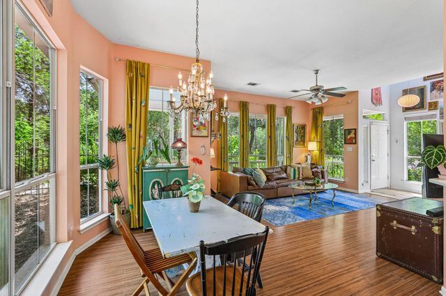 1754 N Bishop ST, San Marcos, TX 78666
