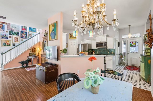 1754 N Bishop ST, San Marcos, TX 78666