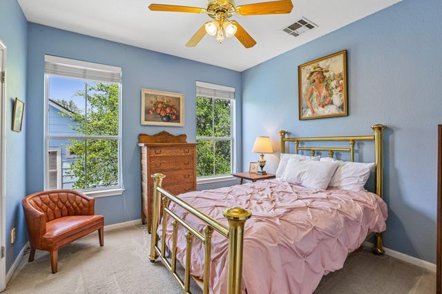 1754 N Bishop ST, San Marcos, TX 78666