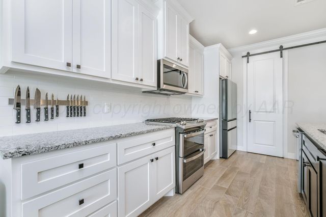 2806 PENSACOLA Avenue, Amarillo, TX 79118