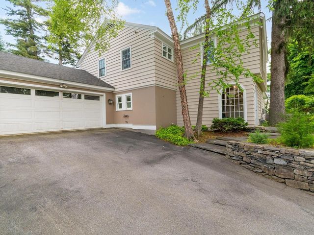 125 Cliff Street, Burlington, VT 05401